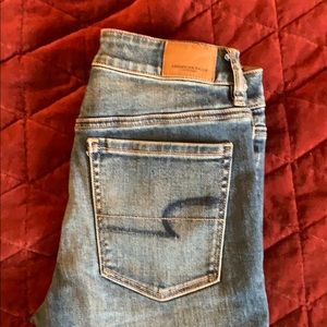 American Eagle skinny super stretch jeans!